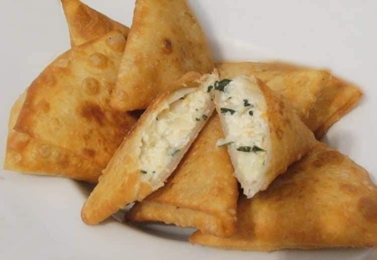 سمبوسه جبنه